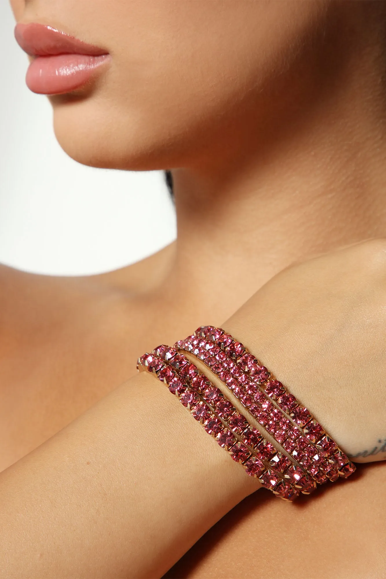 A Little Glam Moment 5 Piece Bracelet Set - Pink