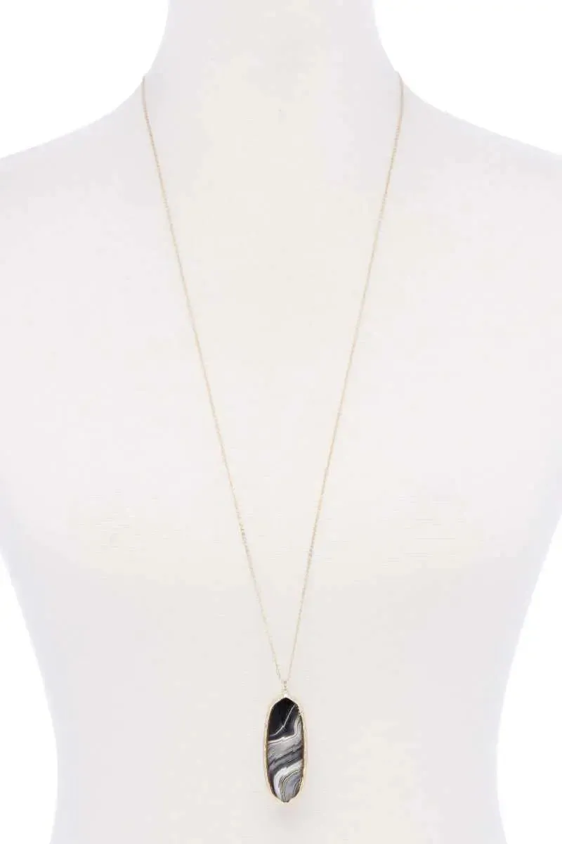 Acetate Oval Metal Edge Pendant Necklace