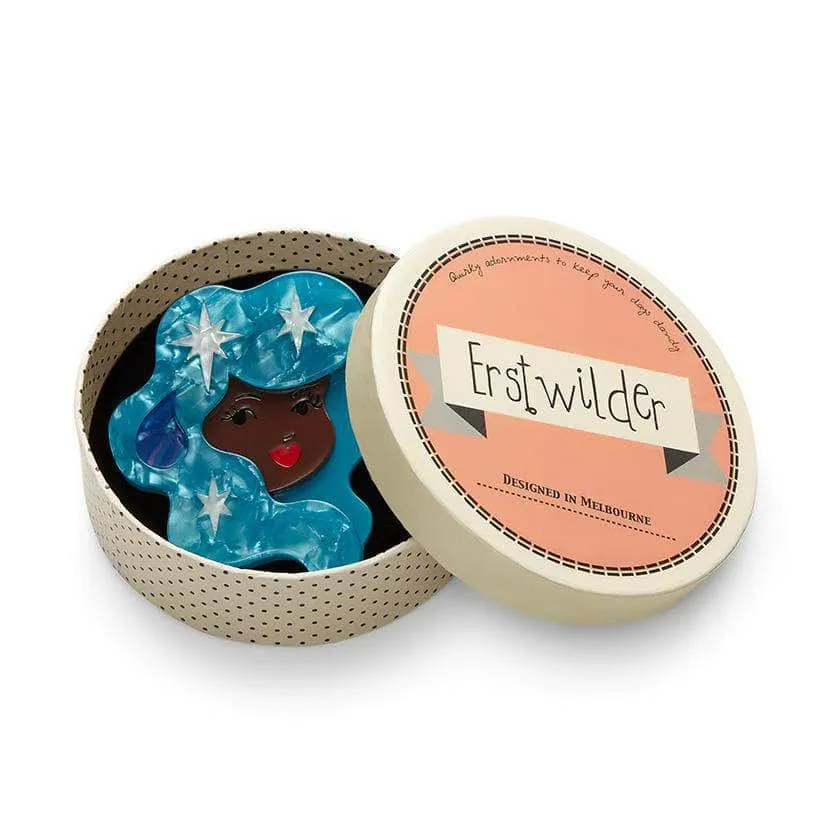 Aquarius the Accepting Brooch