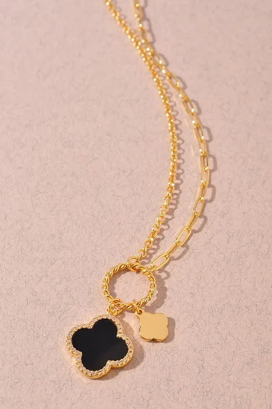 Clover Pendant Necklace/ Black