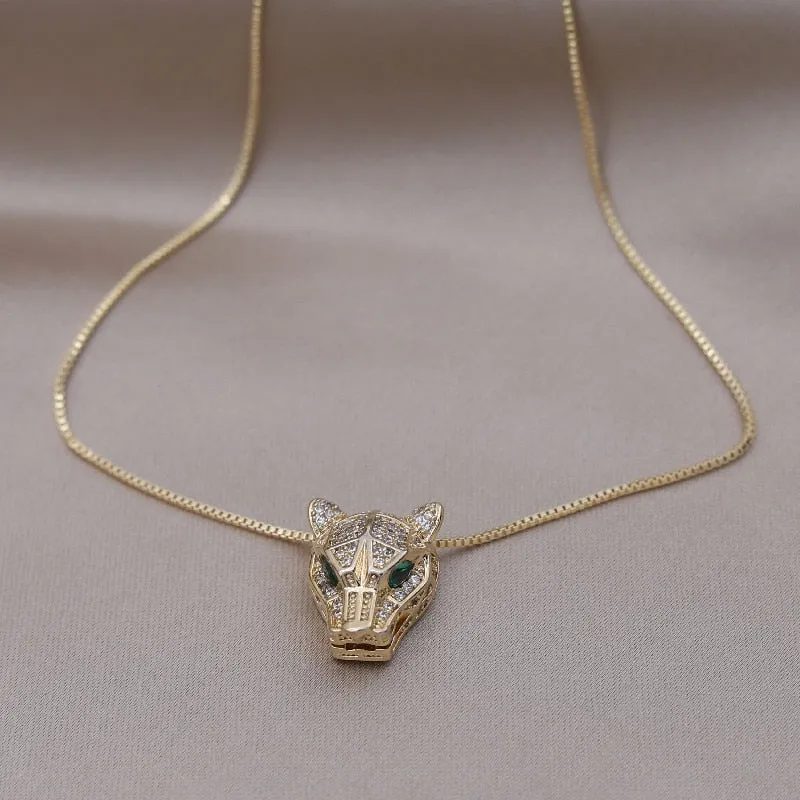 Copper Inlaid Zircon Leopard Pendant Necklace Sexy Clavicle Necklace