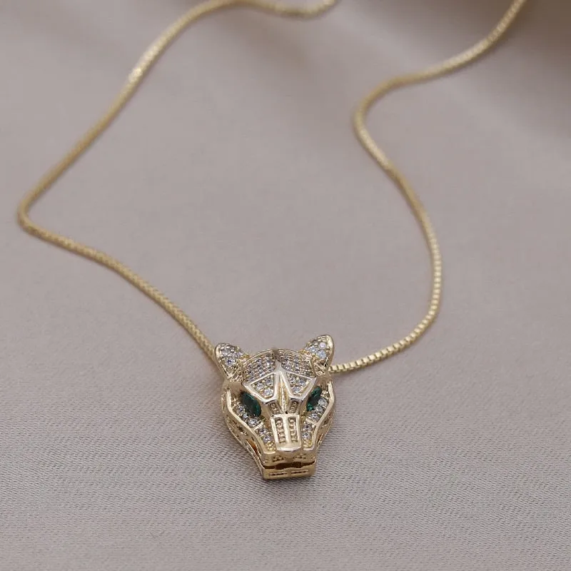 Copper Inlaid Zircon Leopard Pendant Necklace Sexy Clavicle Necklace