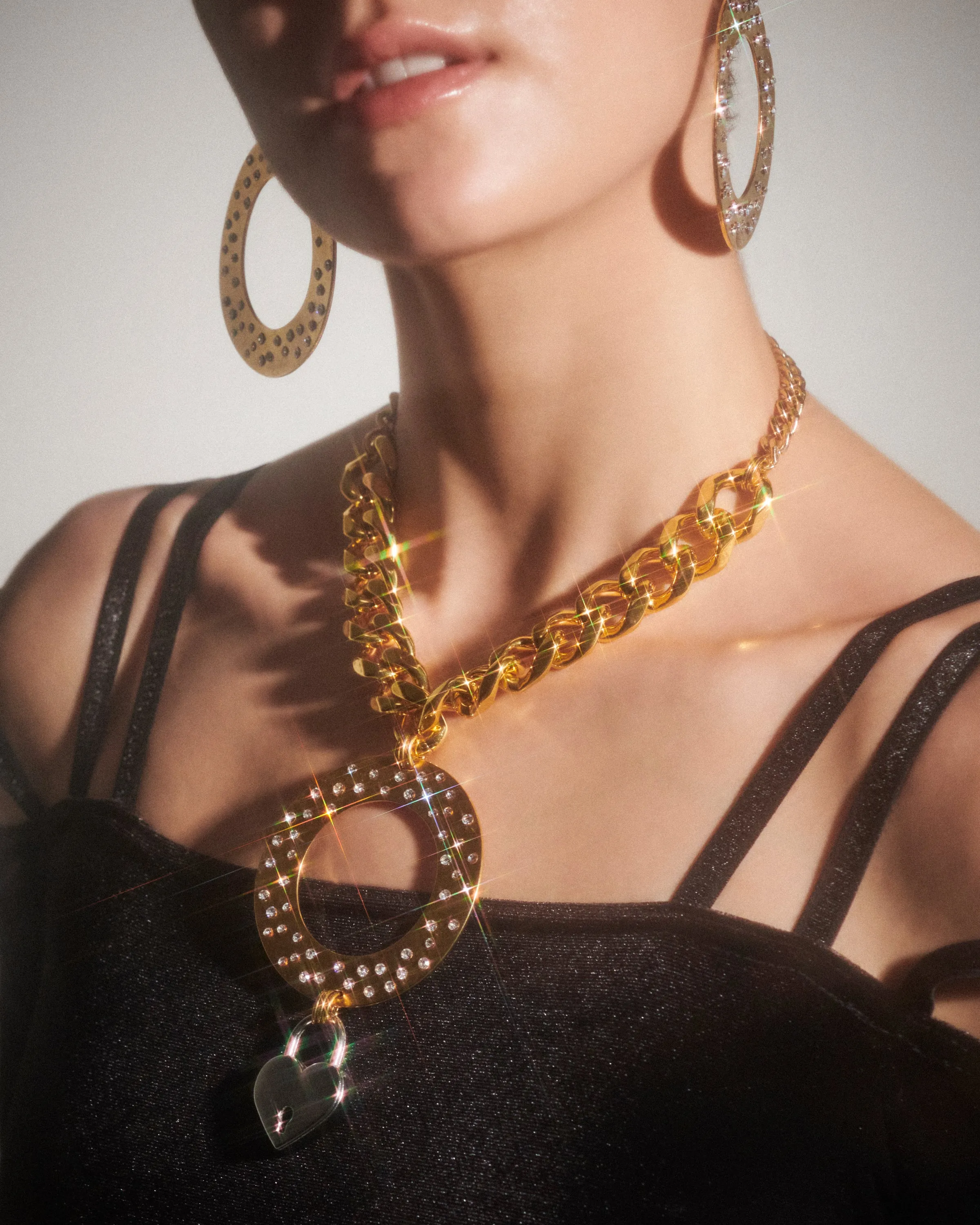 DISCO HOWDY NECKLACE