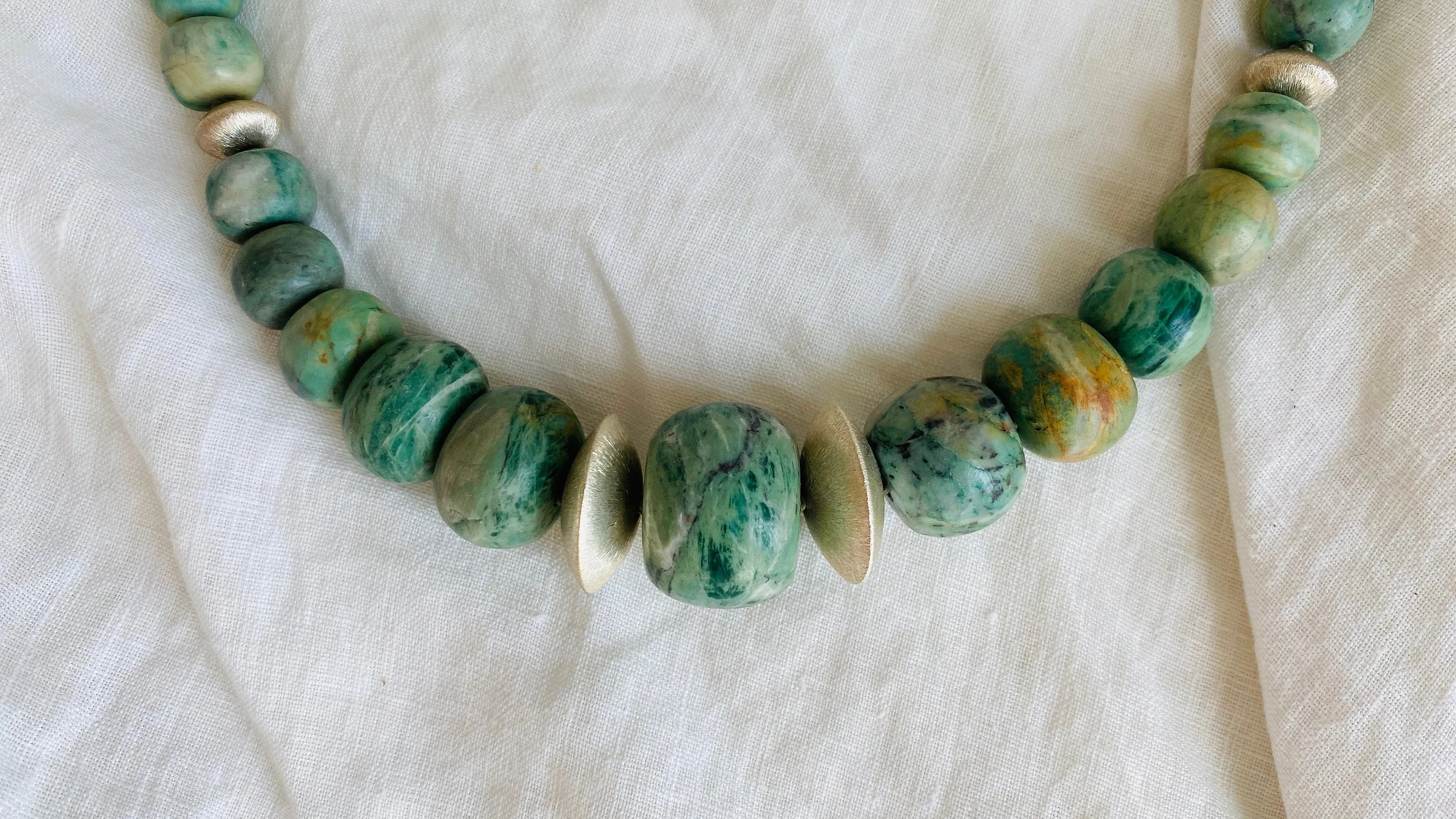 Guatemalita Jade Choker Necklace. Guatemalan. Disks.