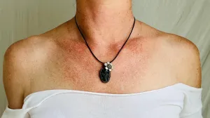 Labradorite Skull Pendant Necklace. Nepalese. 2274