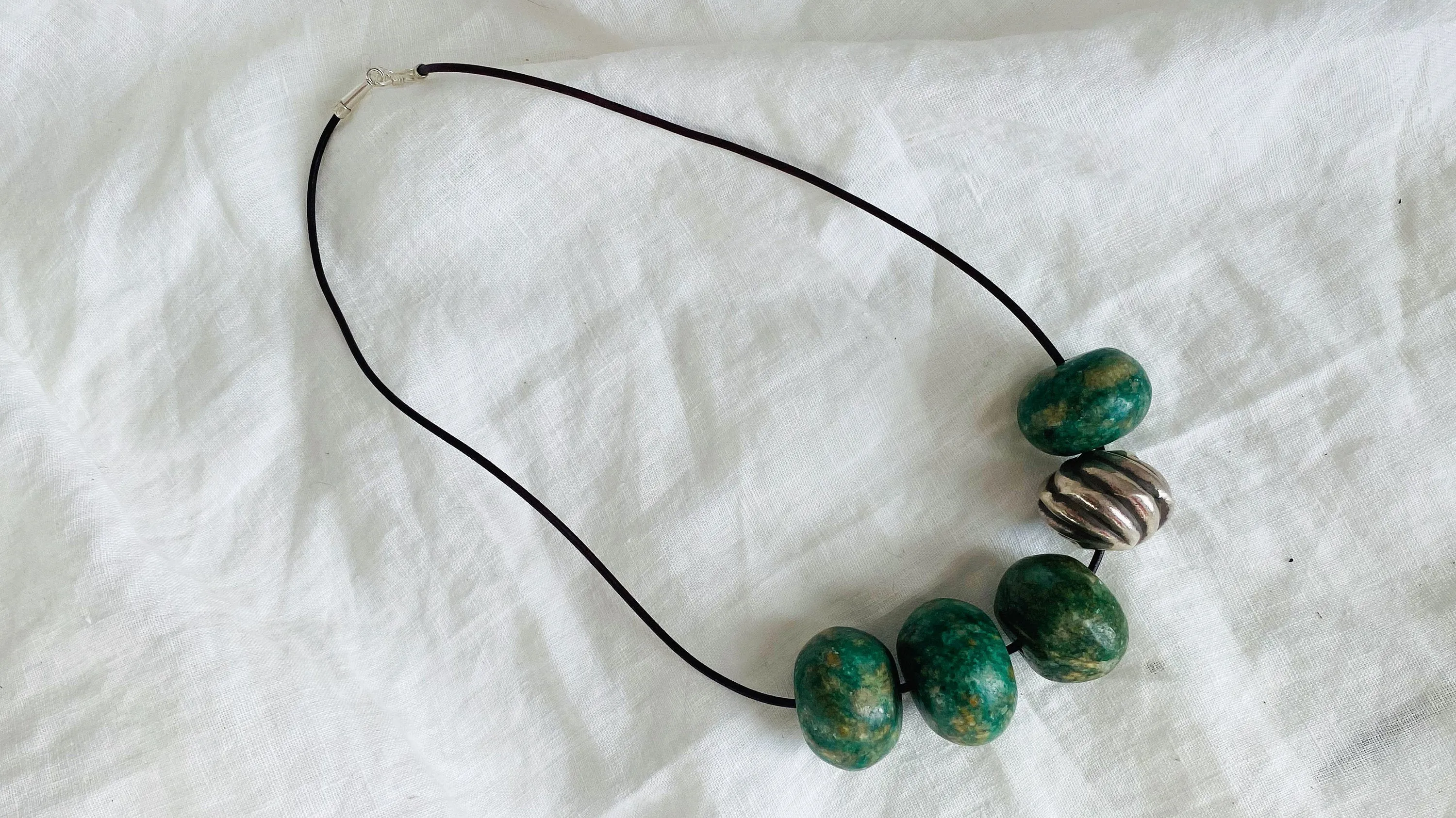 Mayan Greenstone & Silver Necklace. Jade. Sterling Silver. Guatemala.