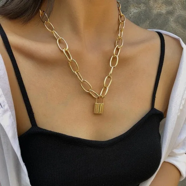 Multilayer Crystal Pendant Choker