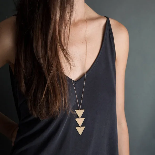 Multilayer Crystal Pendant Choker