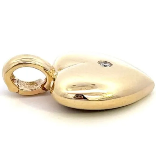 "Valentine's Spark: 10K Gold Single Diamond Pendant"
