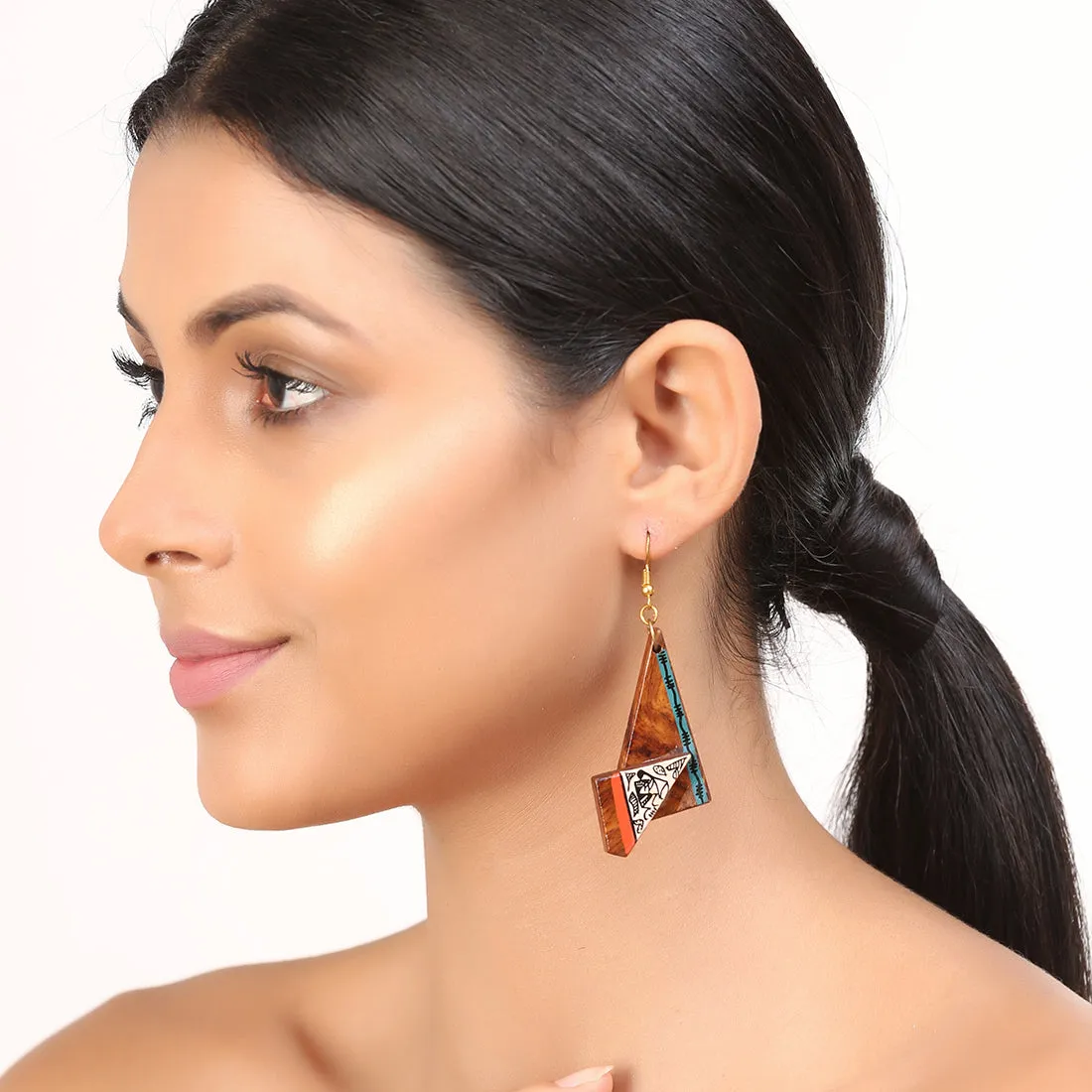 'Twisted Tribal Warli' Bohemian Earrings Hand-painted In Warli Art (Sheesham Wood)